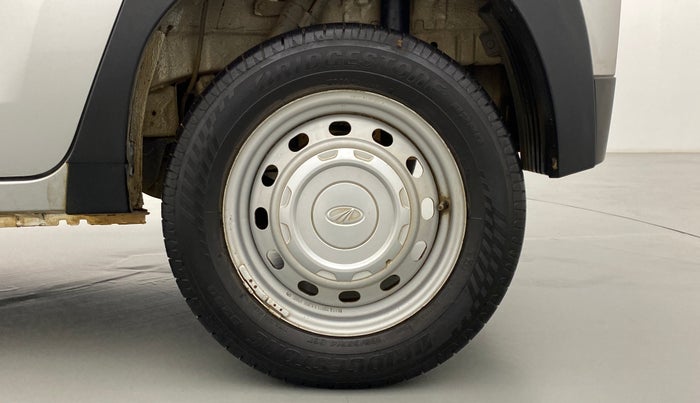 2018 Mahindra KUV 100 NXT K2+6 STR, Petrol, Manual, 68,978 km, Left Rear Wheel