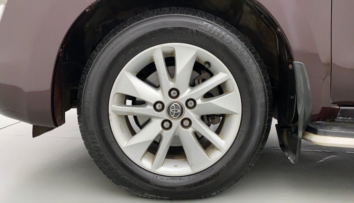 2017 Toyota Innova Crysta 2.4 VX 8 STR, Diesel, Manual, 94,714 km, Left Front Wheel