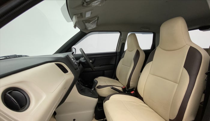 2019 Maruti New Wagon-R VXI 1.0 AMT, Petrol, Automatic, 32,605 km, Right Side Front Door Cabin