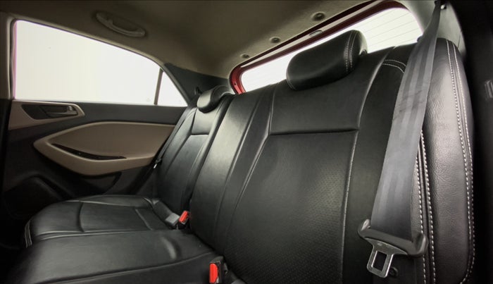 2017 Hyundai Elite i20 ASTA 1.2 (O), Petrol, Manual, 59,703 km, Right Side Rear Door Cabin