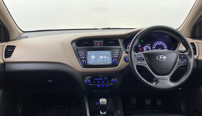 2017 Hyundai Elite i20 ASTA 1.2 (O), Petrol, Manual, 59,703 km, Dashboard