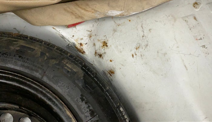 2012 Honda Brio S MT, Petrol, Manual, 62,398 km, Boot floor - Slightly dented