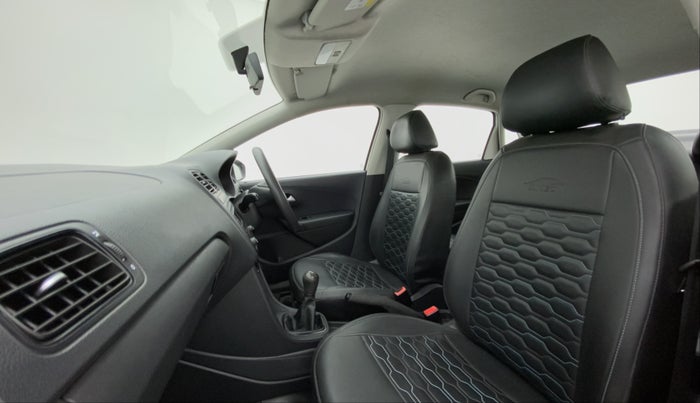 2017 Volkswagen Ameo COMFORTLINE 1.2L, Petrol, Manual, 95,657 km, Right Side Front Door Cabin