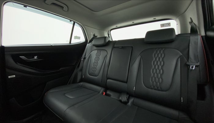 2021 Hyundai Creta SX (O) 1.4 TURBO DCT, Petrol, Automatic, 26,645 km, Right Side Rear Door Cabin