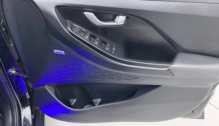 2021 Hyundai Creta SX (O) 1.4 TURBO DCT, Petrol, Automatic, 26,645 km, Driver Side Door Panels Control
