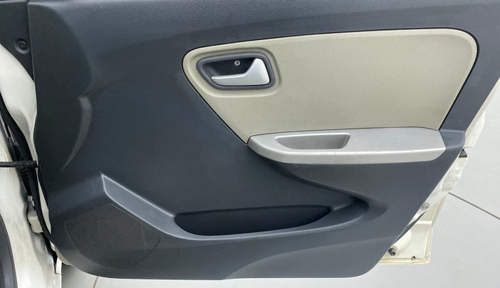 2015 Maruti Alto K10 VXI P, Petrol, Manual, 45,711 km, Driver Side Door Panels Control