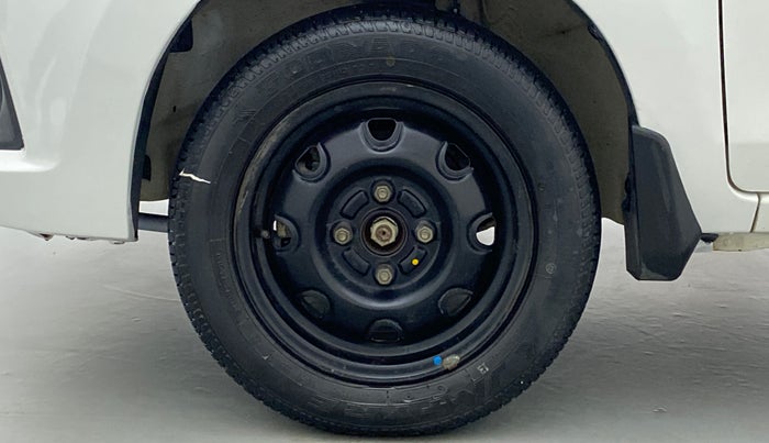 2015 Maruti Alto K10 VXI P, Petrol, Manual, 45,711 km, Left Front Wheel