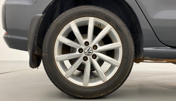 2018 Volkswagen Ameo HIGHLINE PLUS 1.0, Petrol, Manual, 19,485 km, Right Rear Wheel