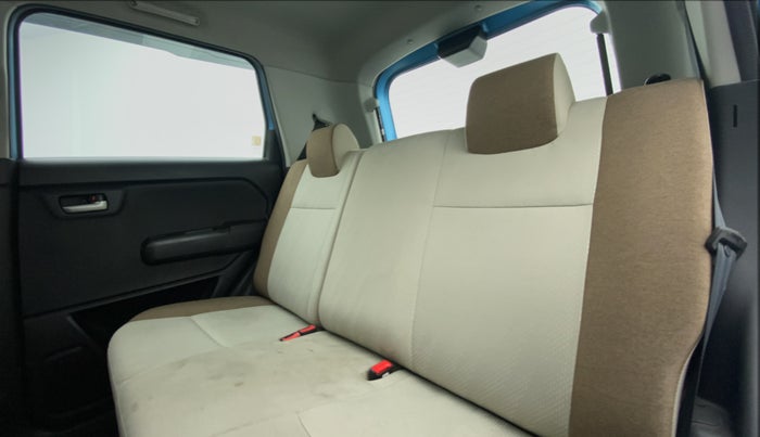 2019 Maruti New Wagon-R ZXI 1.2 old, Petrol, Manual, 24,230 km, Right Side Rear Door Cabin
