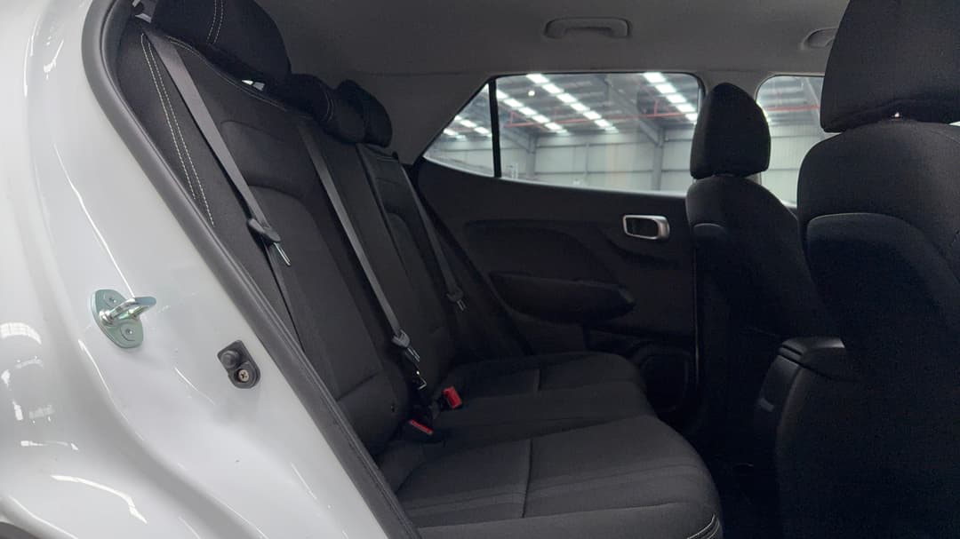 2025 Hyundai Venue Venue, Manual, 60732 km, Right Side Rear Door Cabin View