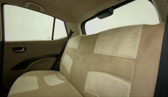 2010 Hyundai i10 MAGNA 1.2, Petrol, Manual, 28,803 km, Right Side Rear Door Cabin