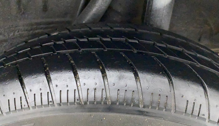 2018 Honda Amaze 1.2L I-VTEC S, Petrol, Manual, 15,869 km, Left Rear Tyre Tread