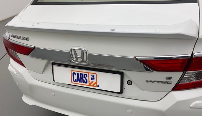 2018 Honda Amaze 1.2L I-VTEC S, Petrol, Manual, 15,869 km, Dicky (Boot door) - Paint has minor damage