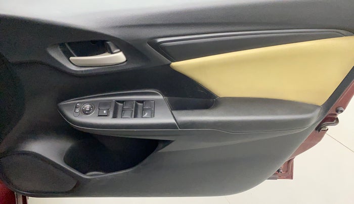 2015 Honda Jazz 1.2L I-VTEC S, CNG, Manual, 42,332 km, Driver Side Door Panels Control