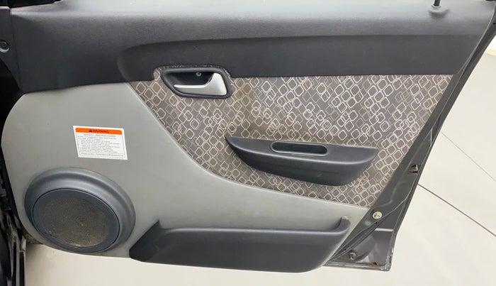 2017 Maruti Alto 800 LXI CNG, CNG, Manual, 68,031 km, Driver Side Door Panels Control