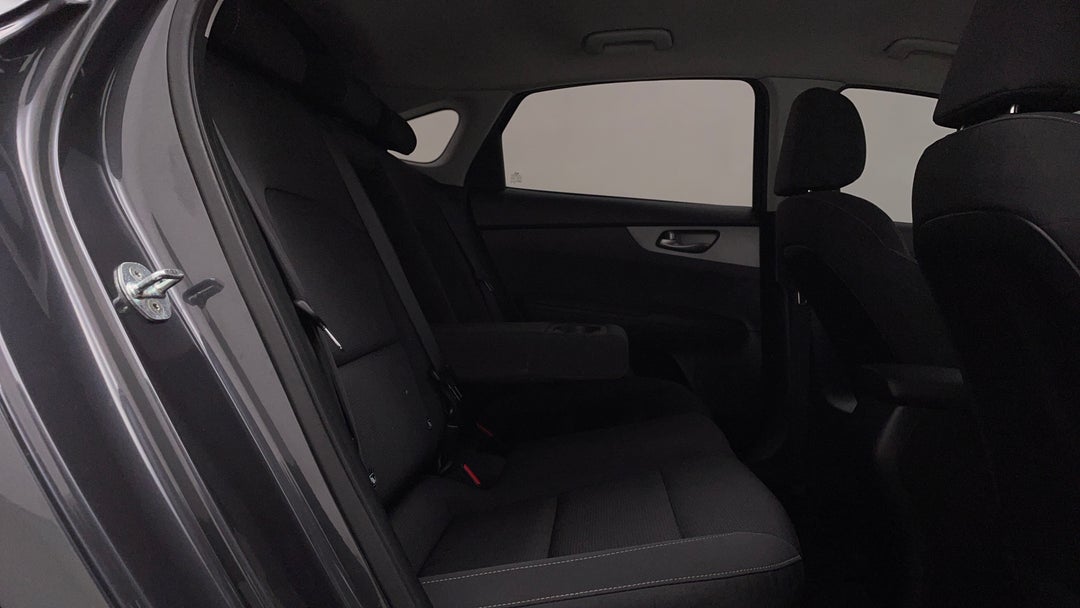2021 Kia Cerato S, Automatic, 66635 km, Right Side Rear Door Cabin View