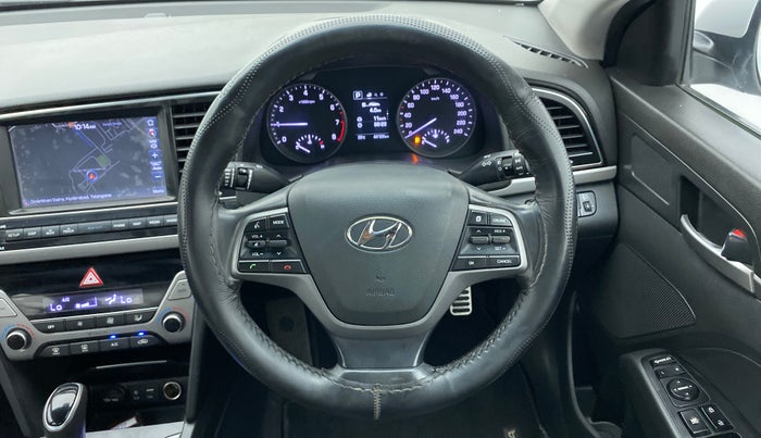 2018 Hyundai New Elantra 2.0 SX(O) AT PETROL, Petrol, Automatic, 44,123 km, Steering Wheel Close Up