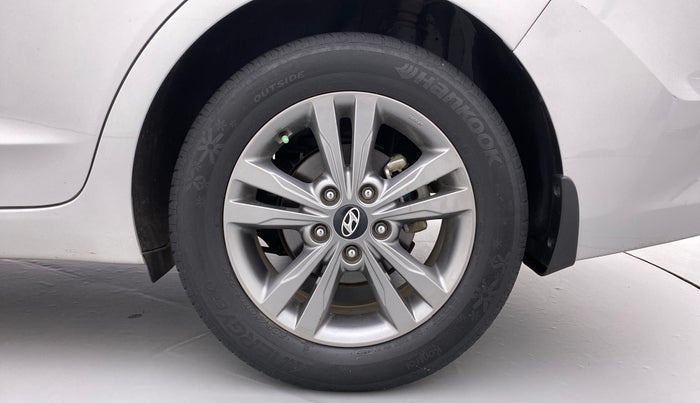 2018 Hyundai New Elantra 2.0 SX(O) AT PETROL, Petrol, Automatic, 44,123 km, Left Rear Wheel