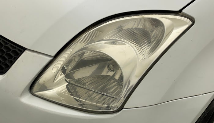 2011 Maruti Swift VXI, Petrol, Manual, 28,803 km, Left headlight - Faded