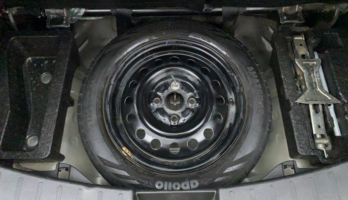 2015 Maruti Wagon R 1.0 VXI, Petrol, Manual, 44,225 km, Spare Tyre