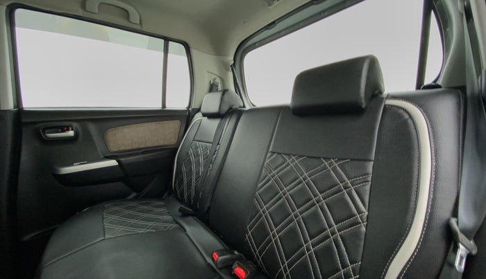 2015 Maruti Wagon R 1.0 VXI, Petrol, Manual, 44,225 km, Right Side Rear Door Cabin