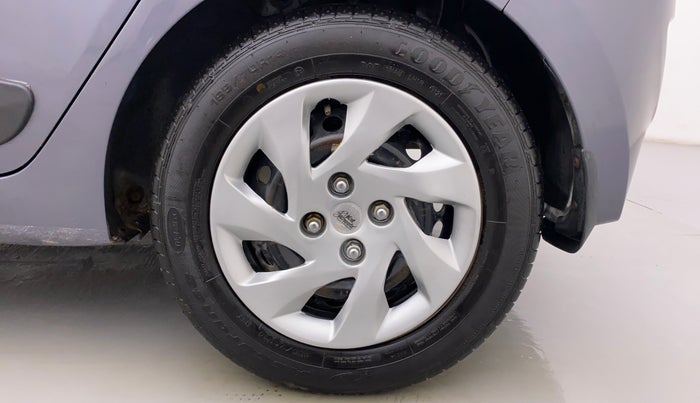 2014 Hyundai Grand i10 SPORTZ 1.2 KAPPA VTVT, CNG, Manual, 51,271 km, Left Rear Wheel