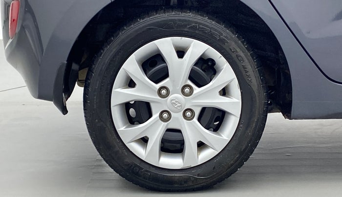 2015 Hyundai Grand i10 MAGNA 1.2 VTVT, Petrol, Manual, 16,026 km, Right Rear Wheel
