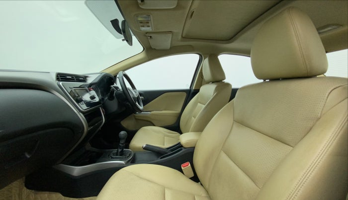 2014 Honda City 1.5L I-DTEC VX, Diesel, Manual, 55,687 km, Right Side Front Door Cabin