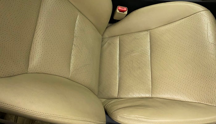 2014 Honda City 1.5L I-DTEC VX, Diesel, Manual, 55,687 km, Driver seat - Cover slightly torn