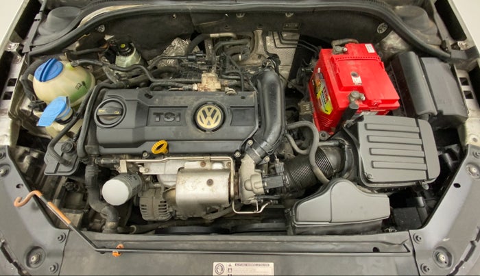 2014 Volkswagen Jetta COMFORTLINE TSI, Petrol, Manual, 77,996 km, Open Bonet