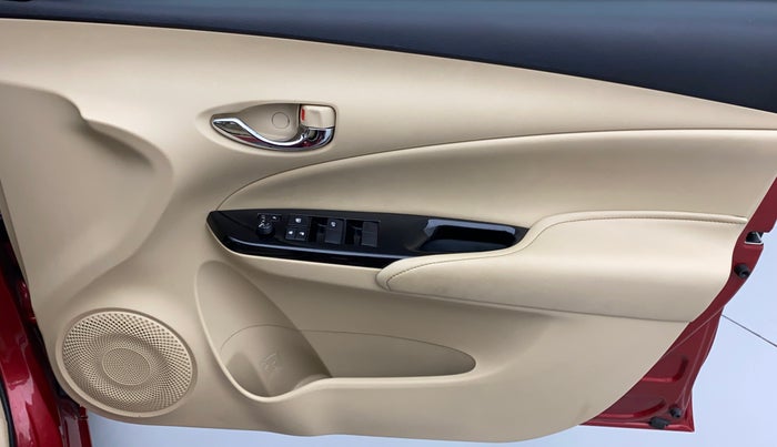 2020 Toyota YARIS VX CVT, Petrol, Automatic, 20,403 km, Driver Side Door Panels Control