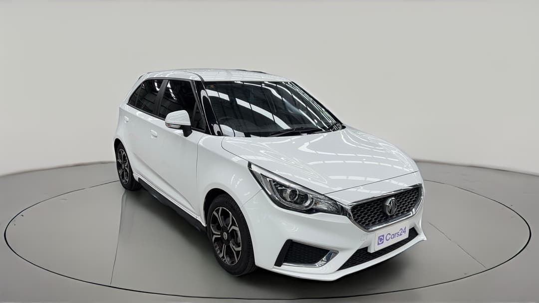 2024 MG Mg3 Auto Excite (with Navigation), Automatic, 13043 km, Right Front Diagonal (45- Degree) View
