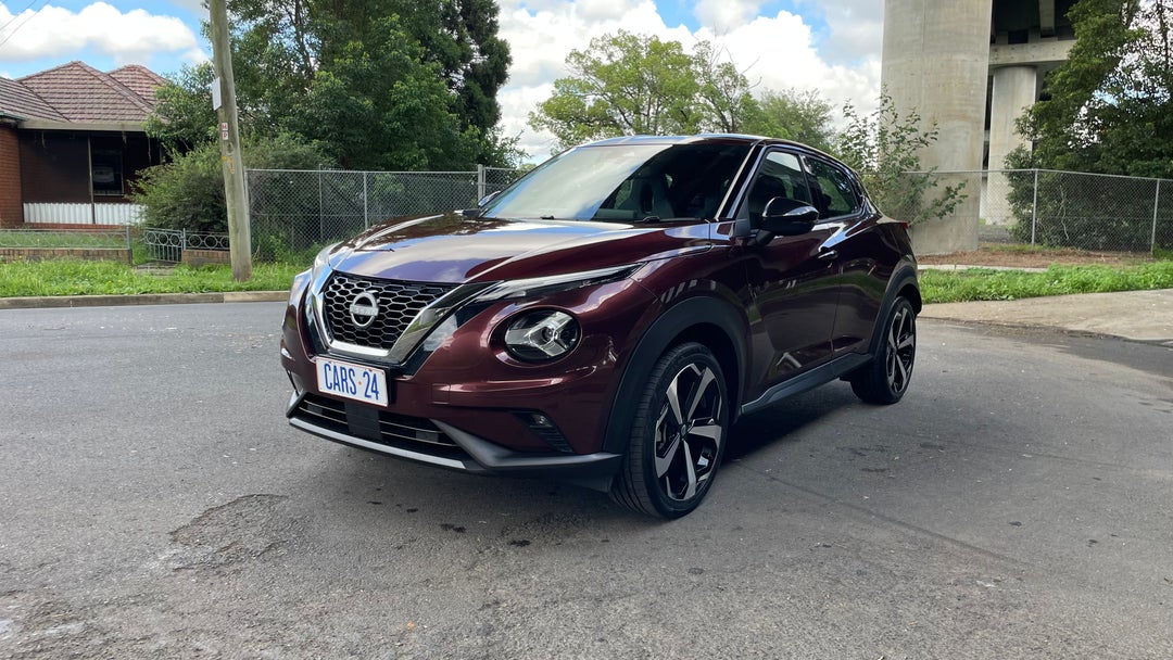 Left Front Diagonal (45- Degree) View