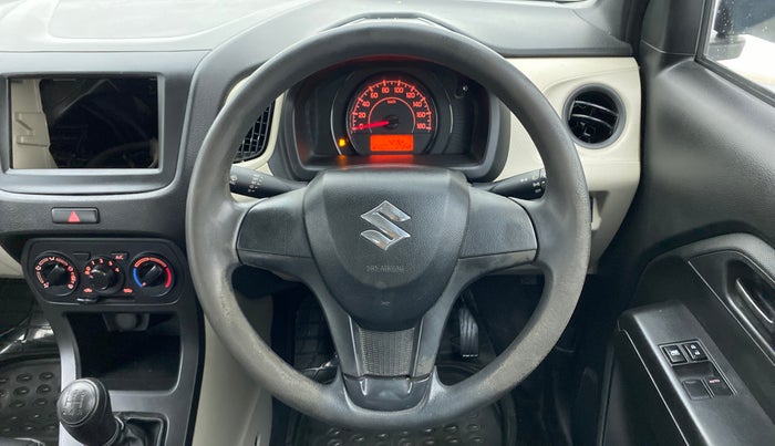 2021 Maruti New Wagon-R LXI 1.0, Petrol, Manual, 42,753 km, Steering Wheel Close Up