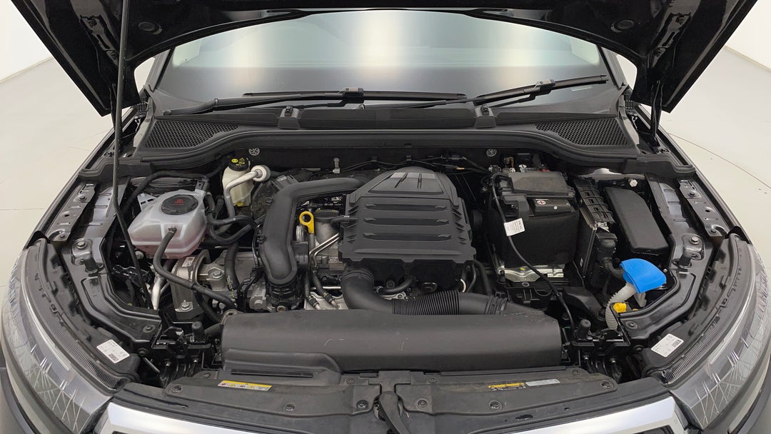 Open Bonnet (Engine)