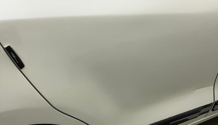2018 Maruti Swift ZXI PLUS, Petrol, Manual, 86,302 km, Right rear door - Slightly dented