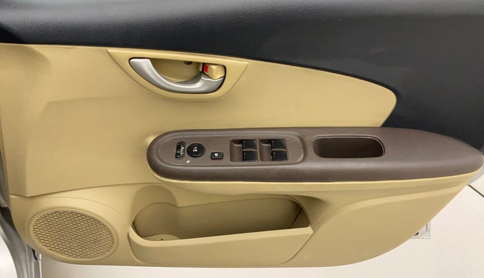 2013 Honda Brio VX MT, Petrol, Manual, 66,666 km, Driver Side Door Panels Control