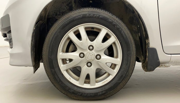 2013 Honda Brio VX MT, Petrol, Manual, 66,666 km, Left Front Wheel