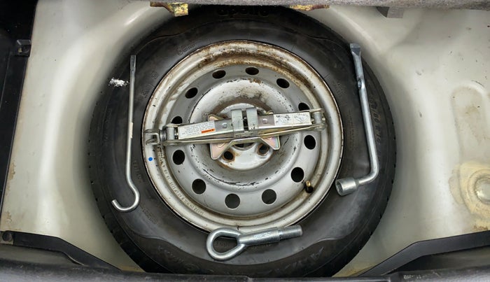 2015 Maruti Swift LDI BS IV, Diesel, Manual, 46,867 km, Spare Tyre