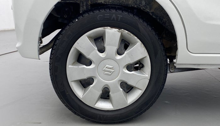 2016 Maruti Alto K10 VXI, Petrol, Manual, 97,954 km, Right Rear Wheel