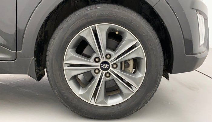 2018 Hyundai Creta SX PLUS AT 1.6 DIESEL, Diesel, Automatic, 29,937 km, Right Front Wheel
