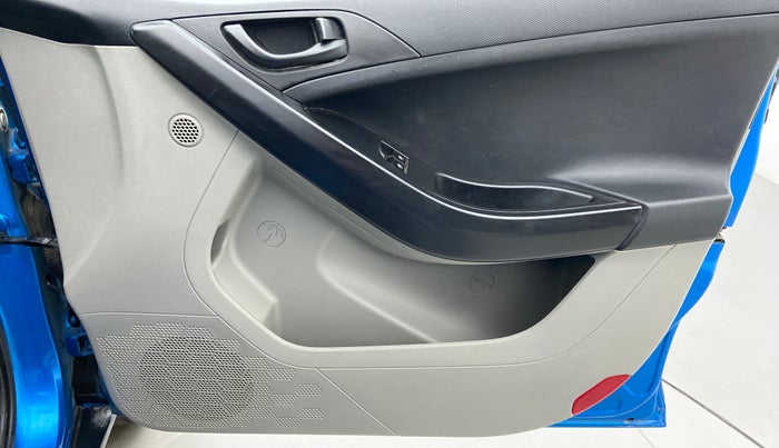 2018 Tata NEXON XE, Petrol, Manual, 10,745 km, Driver Side Door Panels Control