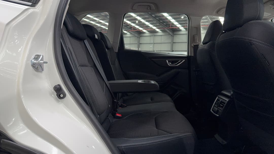 2024 Subaru Forester 2.5i (AWD), Automatic, 52910 km, Right Side Rear Door Cabin View