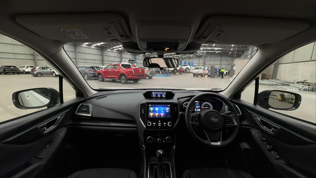 2024 Subaru Forester 2.5i (AWD), Automatic, 52910 km, Dashboard View