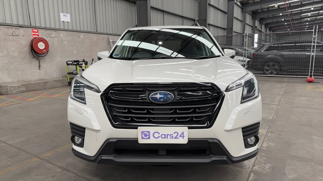 2024 Subaru Forester 2.5i (AWD), Automatic, 52910 km, Front View