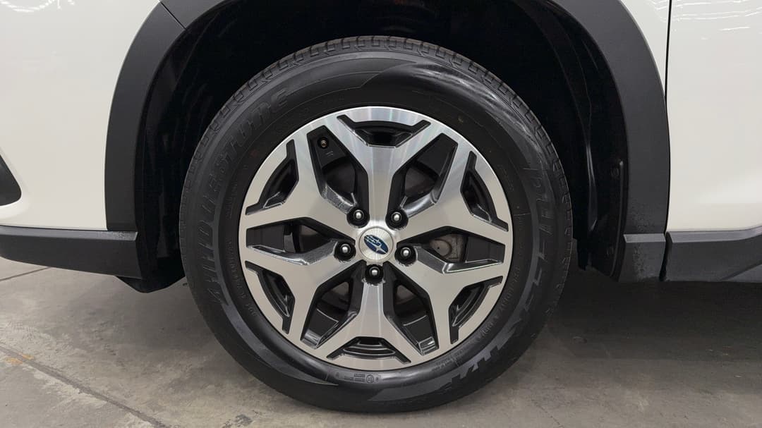 2024 Subaru Forester 2.5i (AWD), Automatic, 52910 km, Left Front Wheel