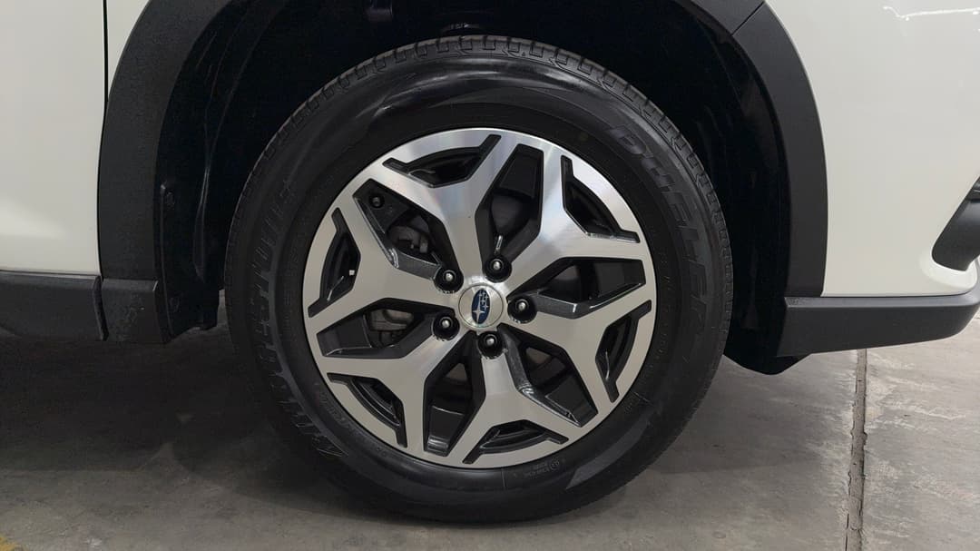 2024 Subaru Forester 2.5i (AWD), Automatic, 52910 km, Right Front Wheel