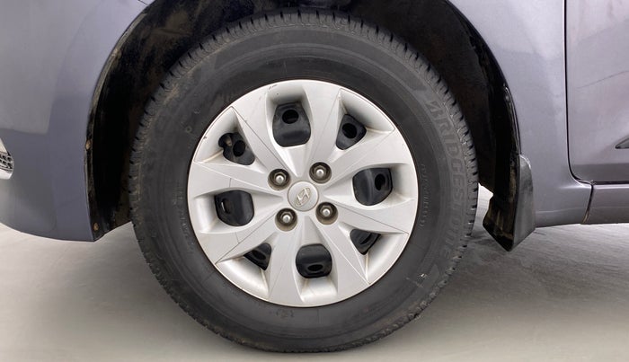 2015 Hyundai Elite i20 SPORTZ 1.2, Petrol, Manual, 70,909 km, Left Front Wheel