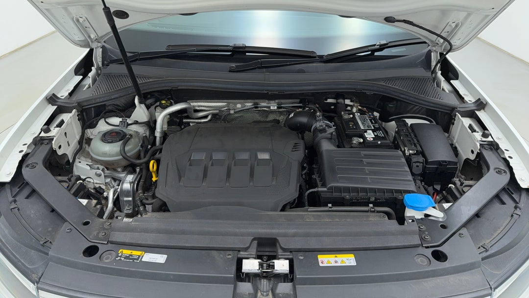 Open Bonnet (Engine)