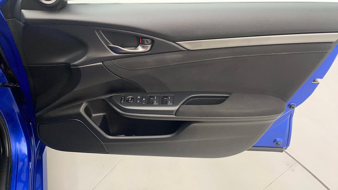 2021 Honda Civic Vti-s, Automatic, 35775 km, Speaker View